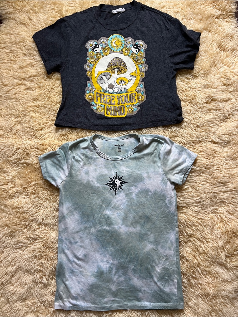 Free your Mind - Mushroom Ying Yang - Hippie Shirt Bundle